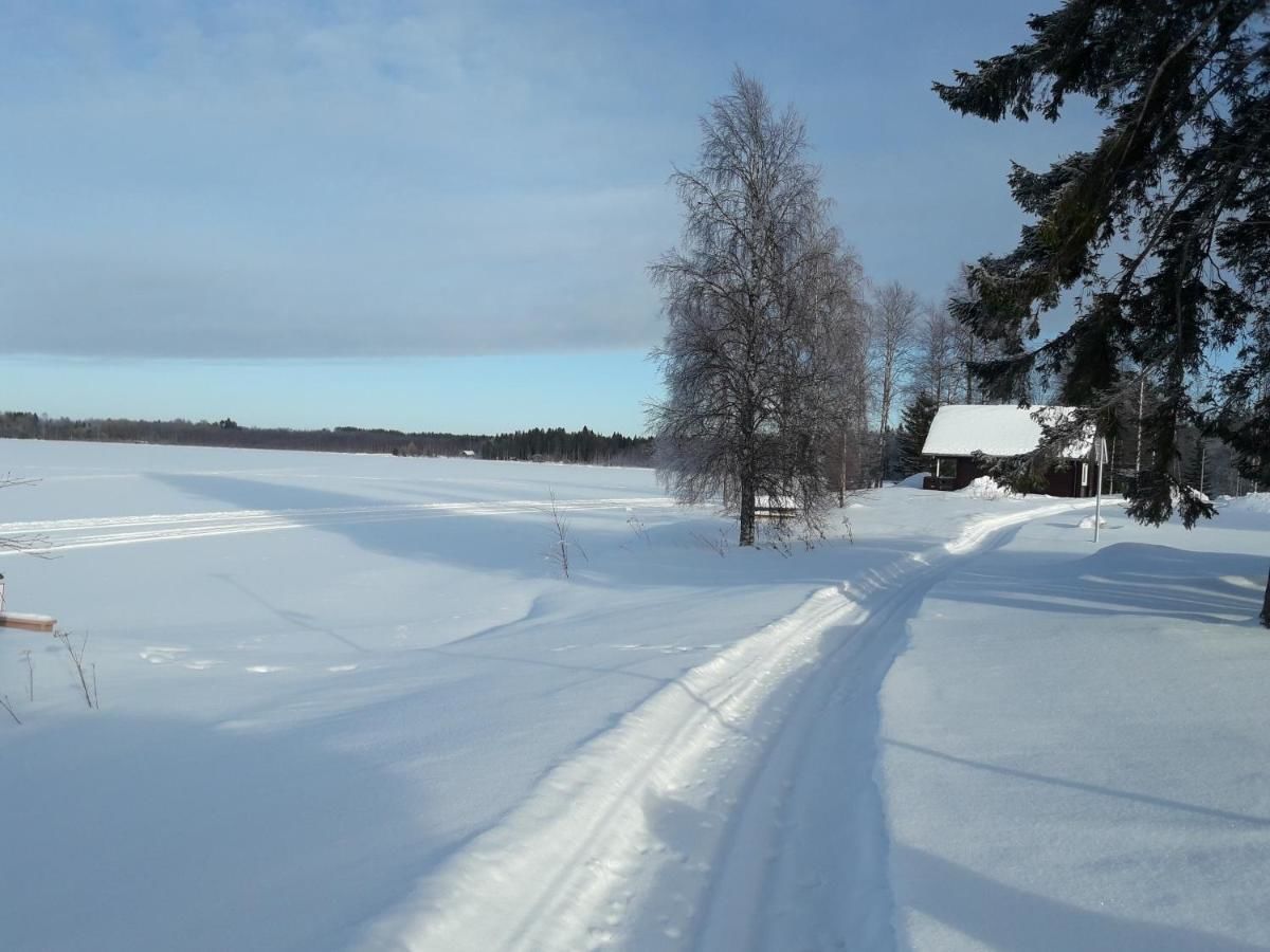 Кемпинги Ristijärven Pirtti Cottage Village Ристиярви-46