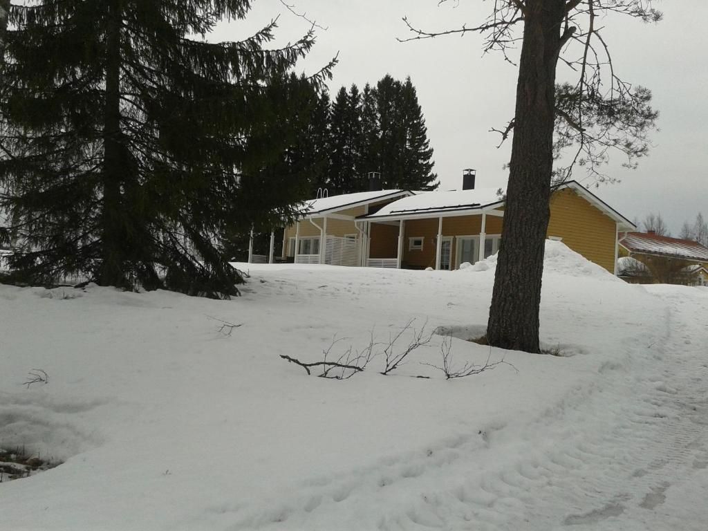 Кемпинги Ristijärven Pirtti Cottage Village Ристиярви