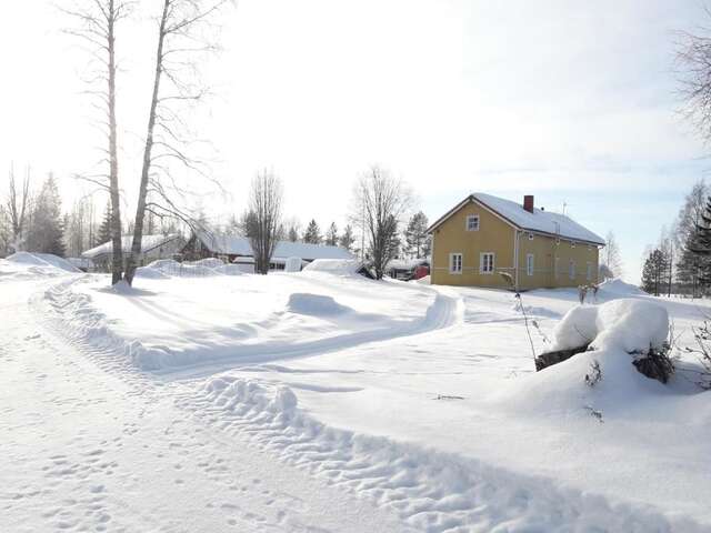 Кемпинги Ristijärven Pirtti Cottage Village Ристиярви-11
